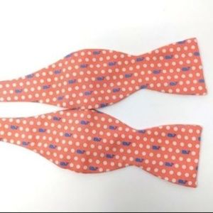 Vineyard Vines Silk Bow Tie